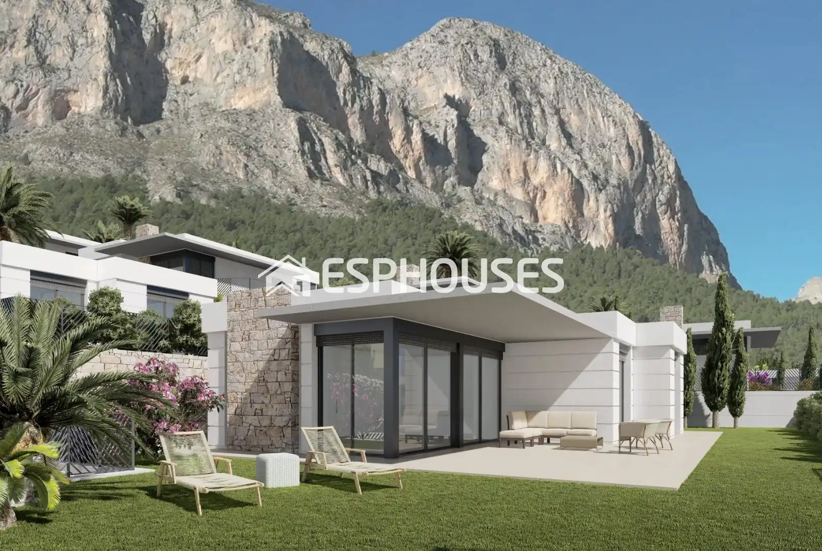 Casa con piscina en venta en Casco urbano