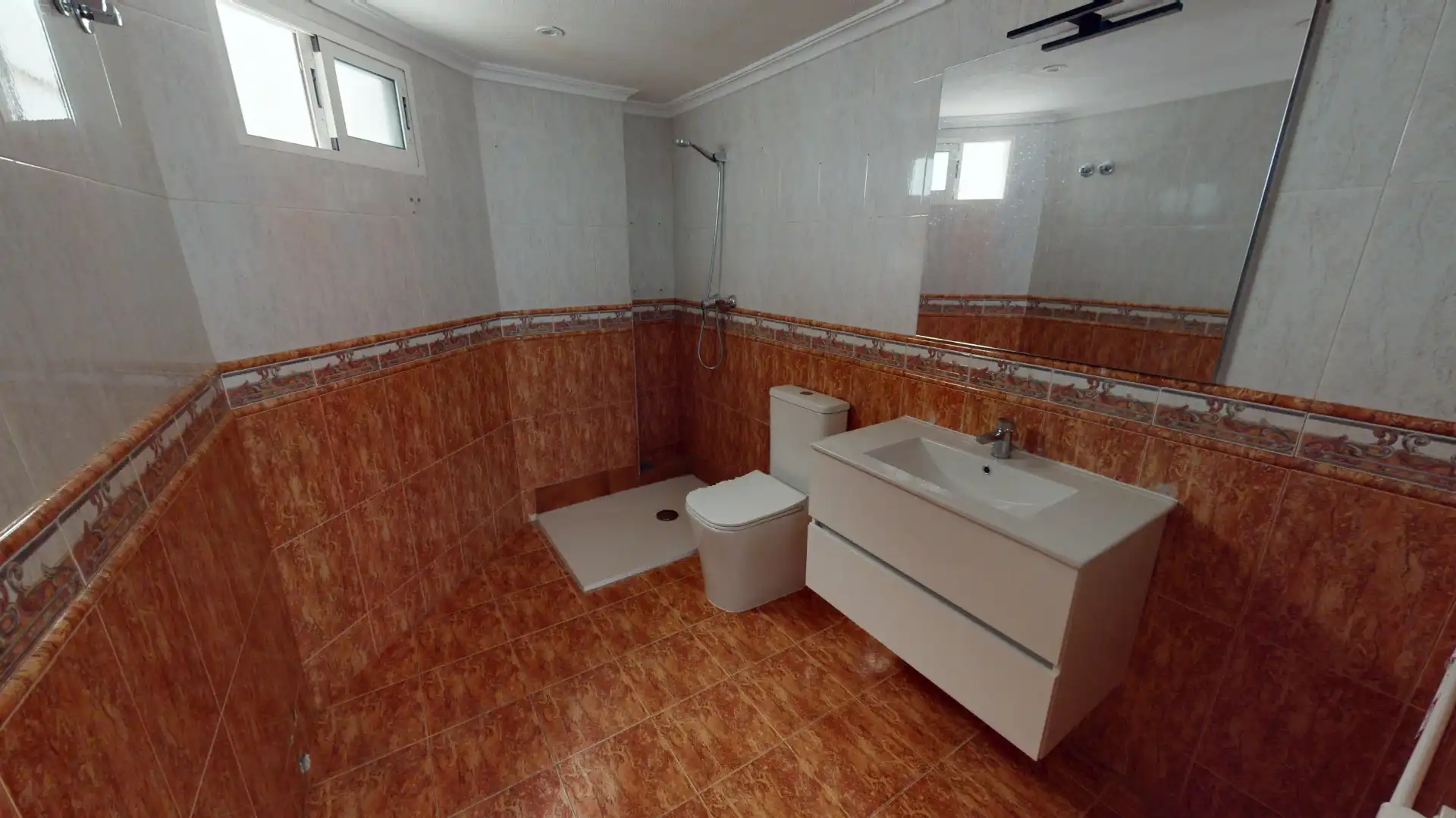 Bathroom of Flat for sale in Elche ciudad