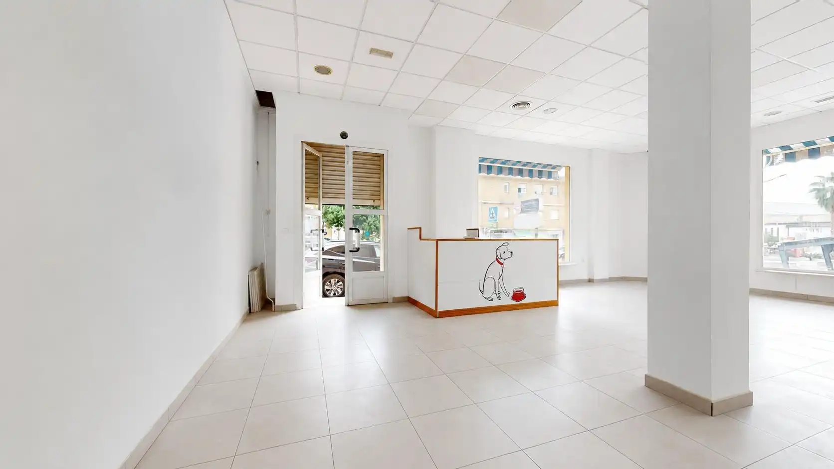 Commercial properties for sale in Avenida De Lepanto , 2, Cortes - Huertas