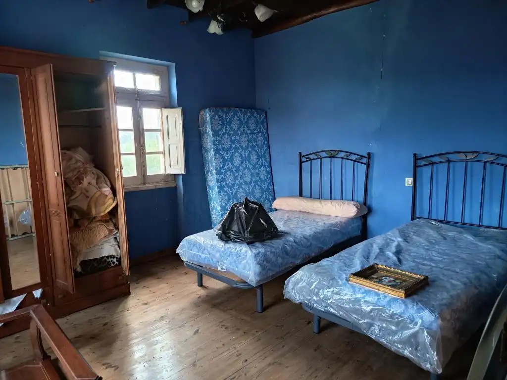 Dormitori de Casa o xalet en venda en Llanera amb Moblat