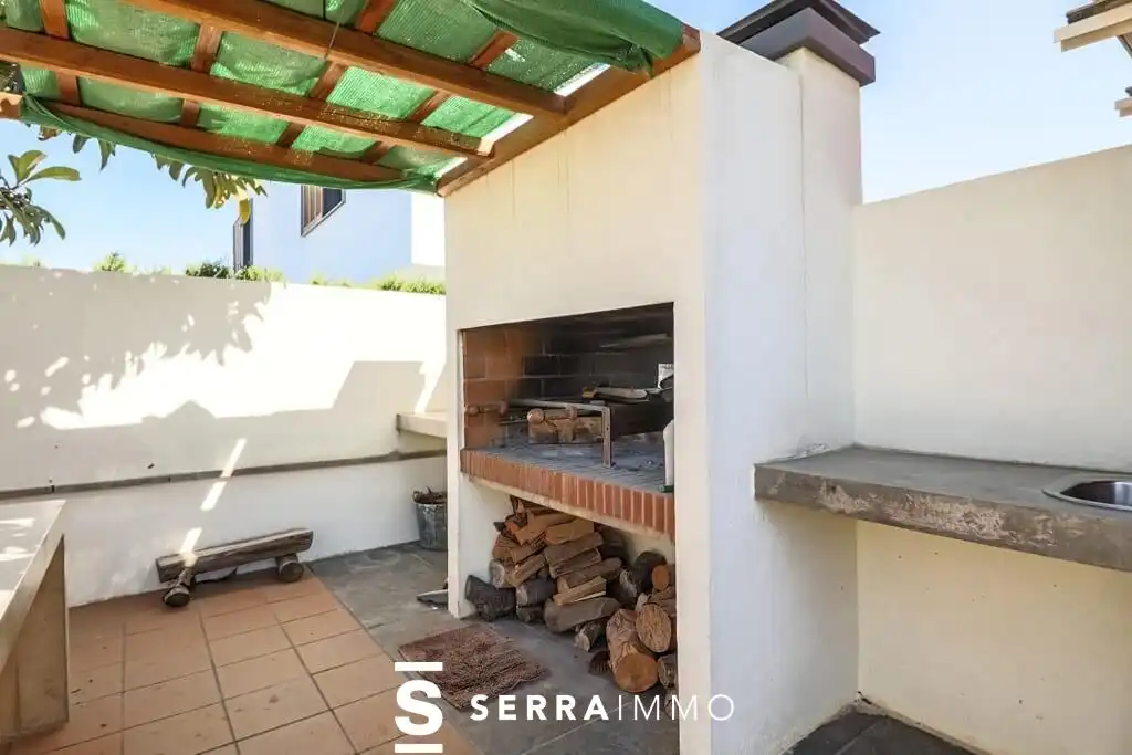 Terrassa de Casa o xalet en venda en Vilafranca del Penedès amb Aire condicionat, Calefacció i Jardí privat