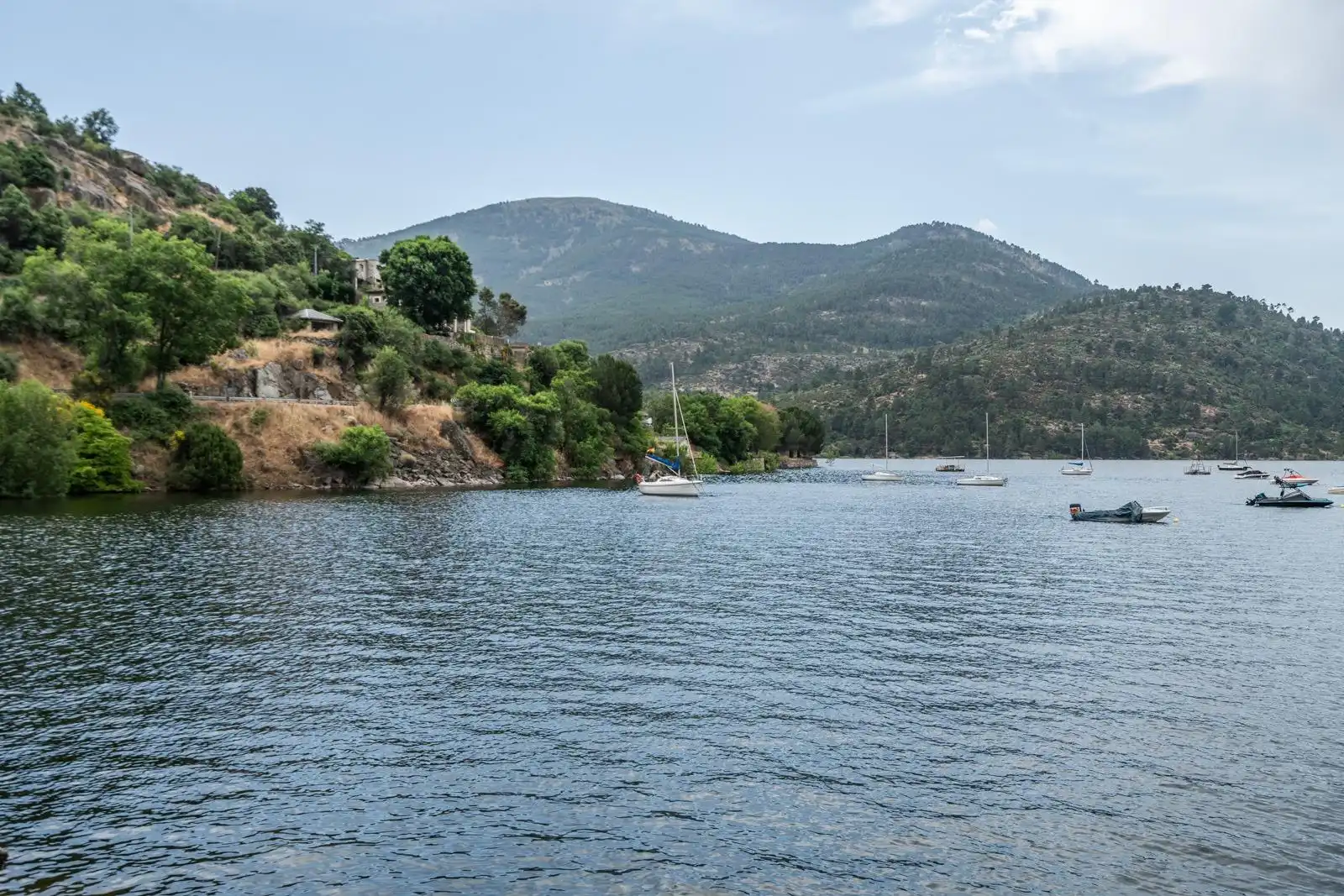 Vista exterior de Finca rústica en venta en El Barraco  con Calefacción, Jardín privado y Terraza