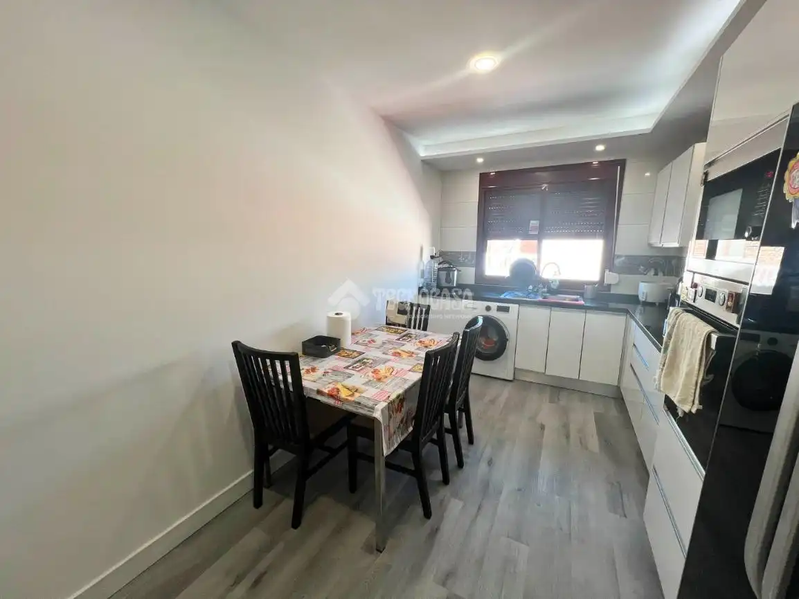 Cocina de Piso en venta en Santa Lucía de Tirajana con Aire acondicionado, Amueblado y Balcón