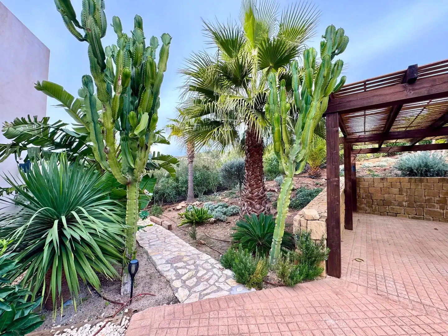 Garden of Houses for sale in Zahara de los Atunes  with Air Conditioner, Heating and Storage room