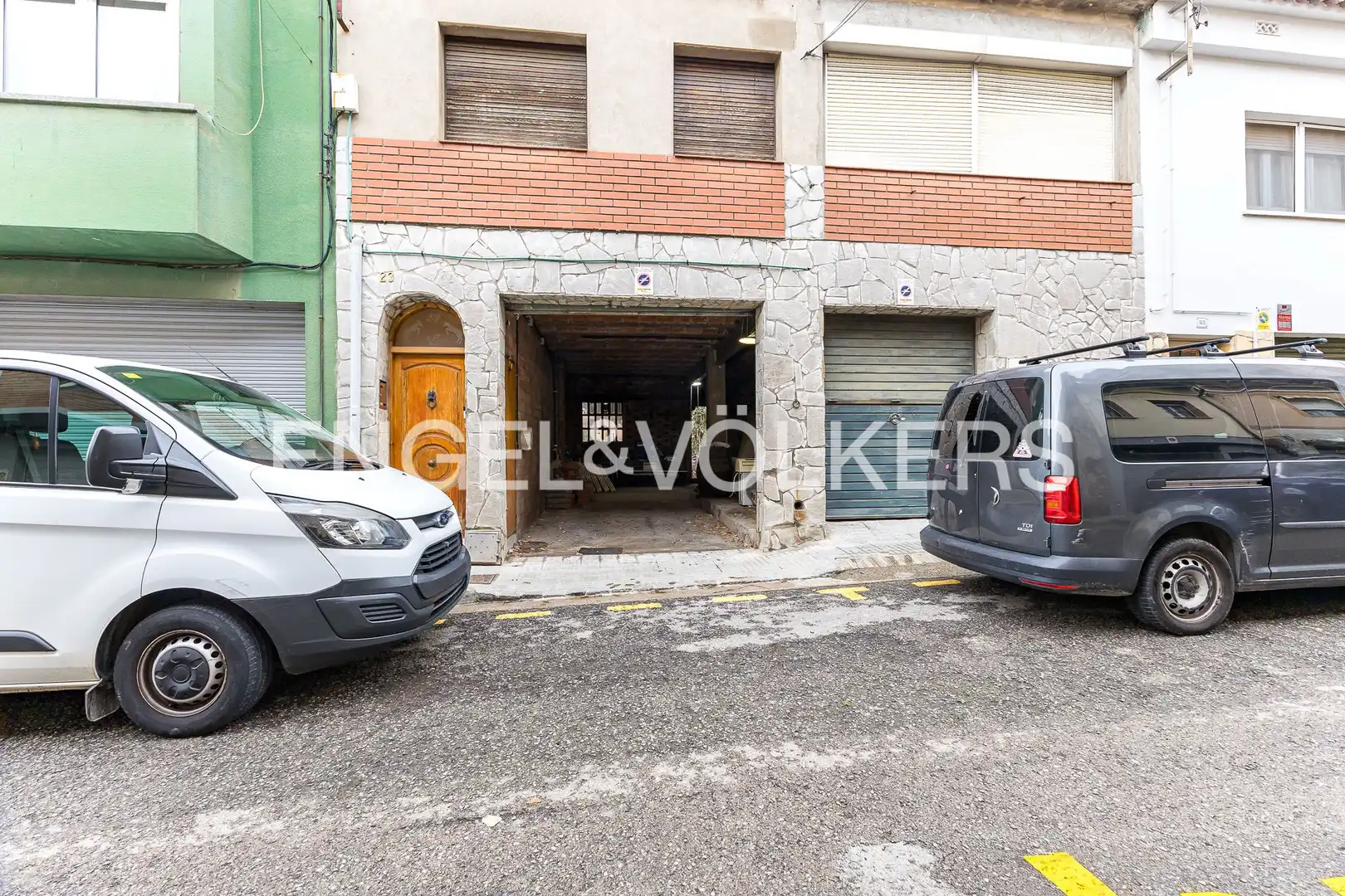 Parking of Houses for sale in Sant Vicenç Dels Horts  with Heating and Private garden