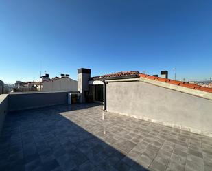 Terrasse von Dachboden miete in Valdegovia / Gaubea mit Klimaanlage, Heizung und Parkett