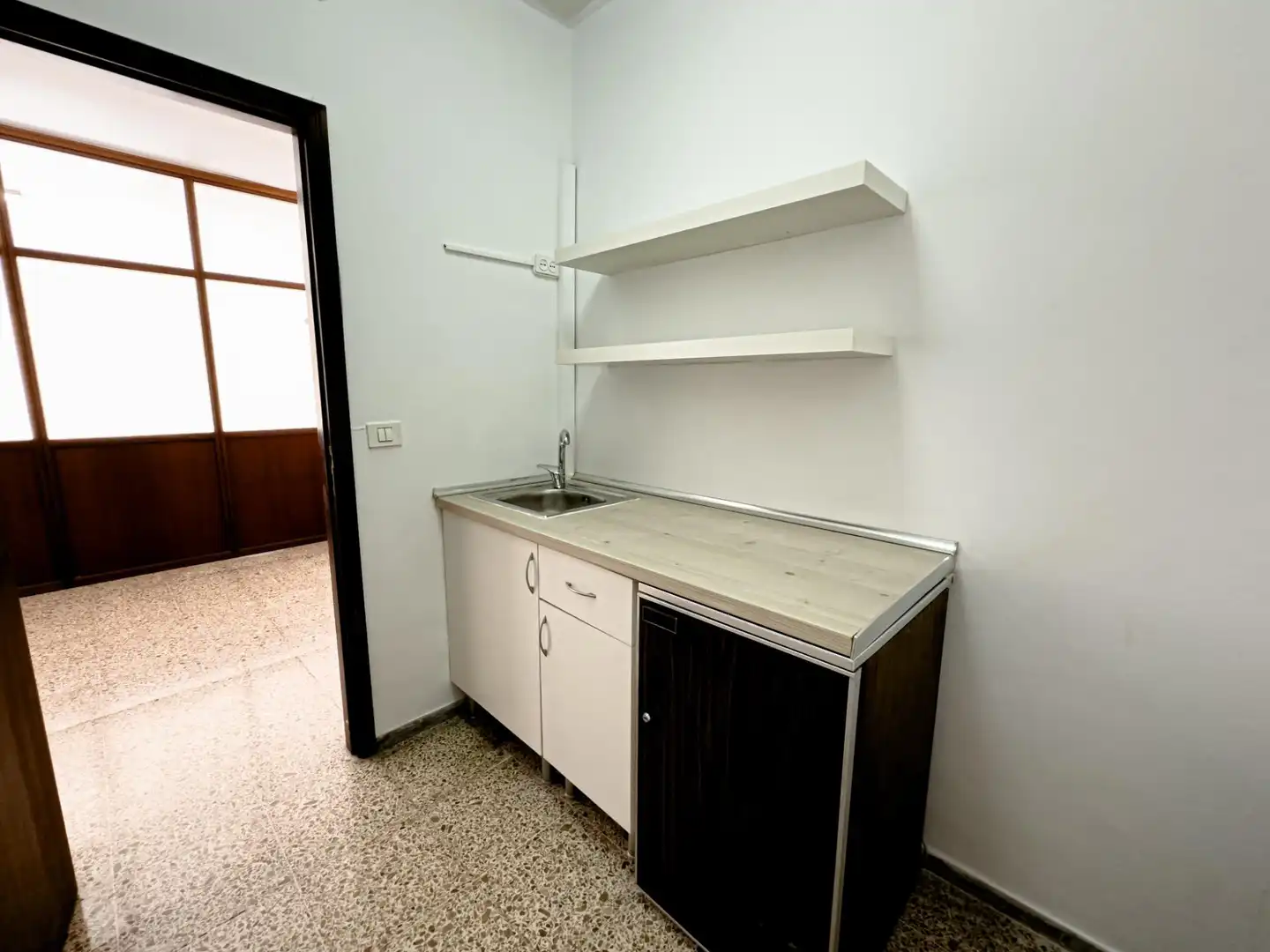 Kitchen of Office for rent in Santa Cruz de Tenerife