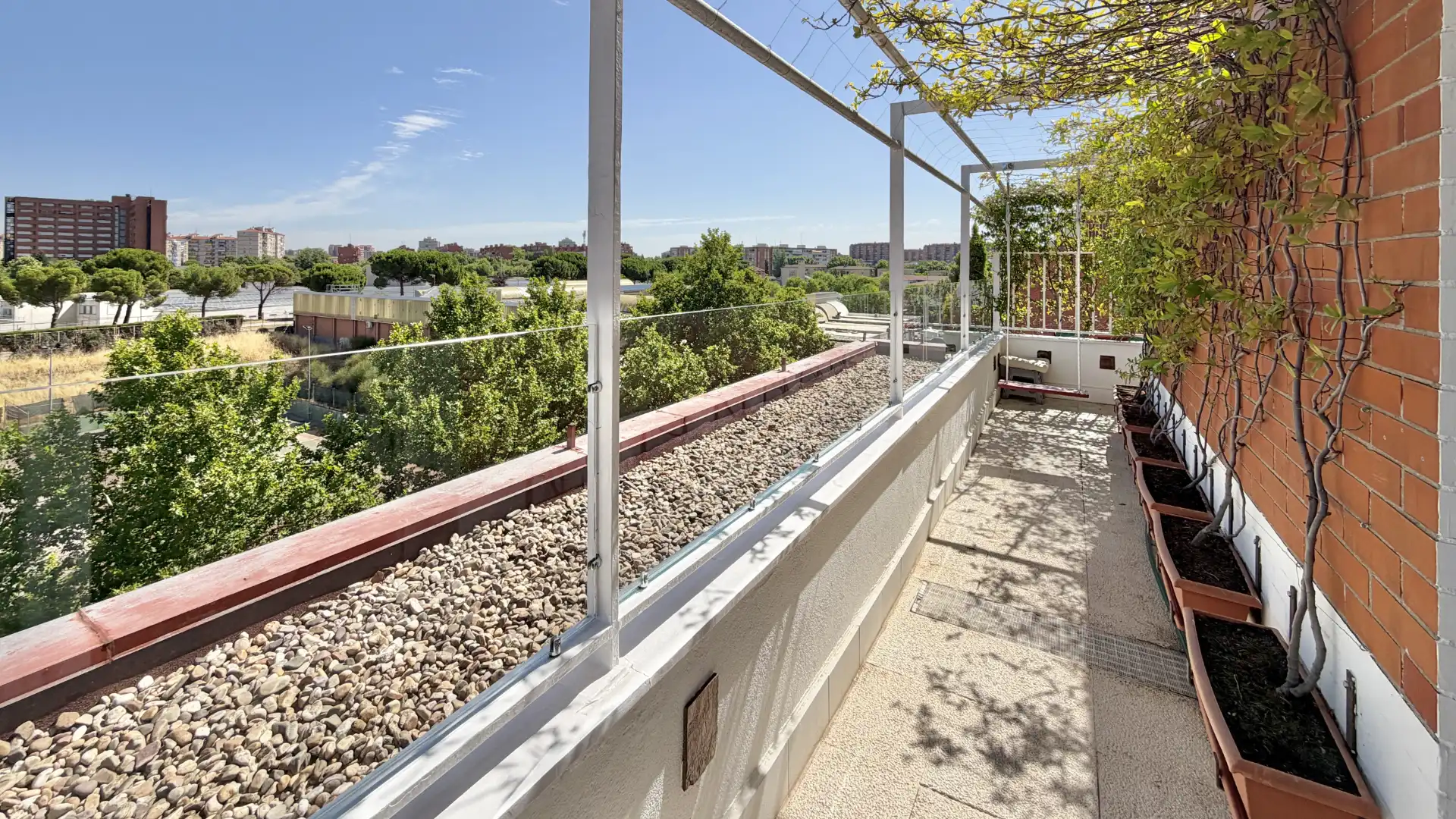 Terrassa de Dúplex en venda en Madrid amb Aire condicionat, Calefacció i Terrassa