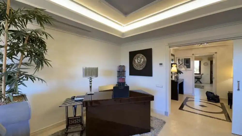 Apartament de lloguer en Estepona amb Aire condicionat, Terrassa i Piscina