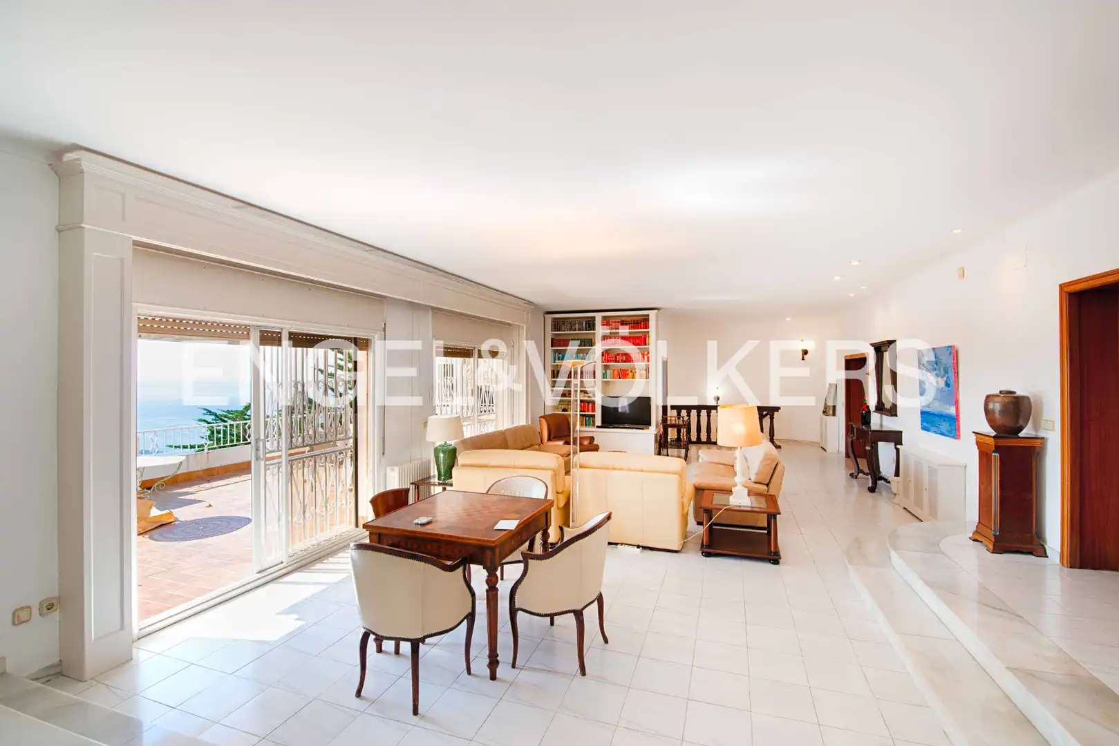 Detached house with pool for sale in Carrer de la Pujada del Puig Rom, imagen 8