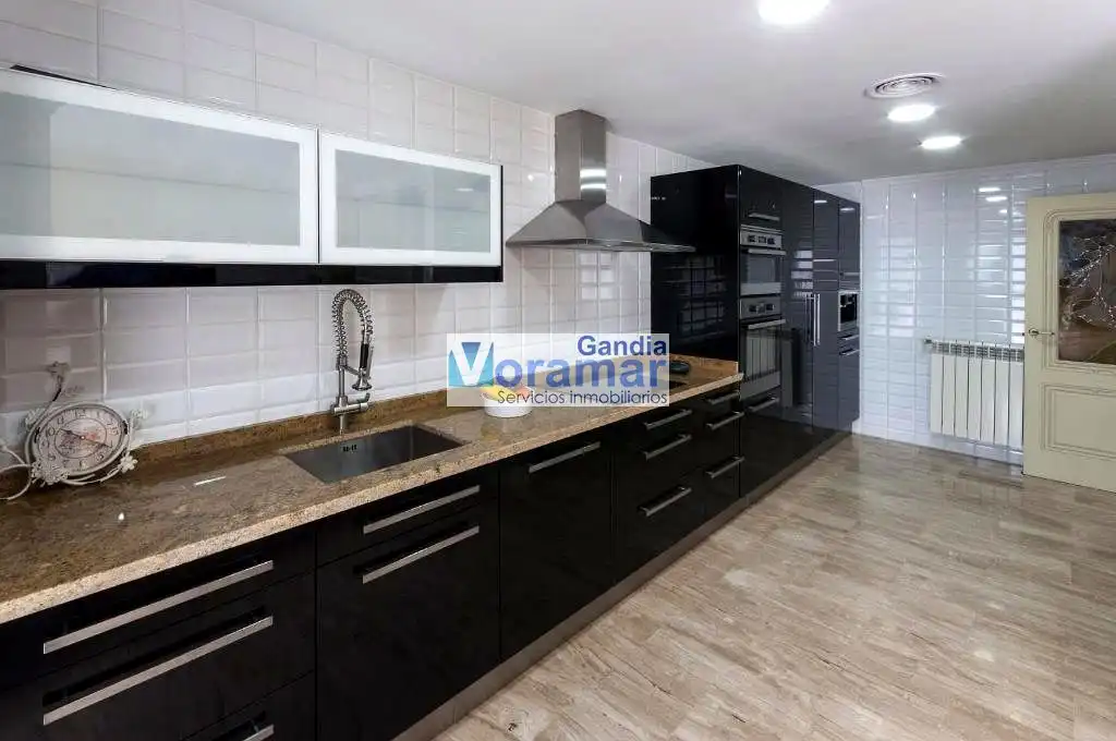 Küche von Maisonette zur Miete in Gandia mit Klimaanlage, Heizung und Terrasse