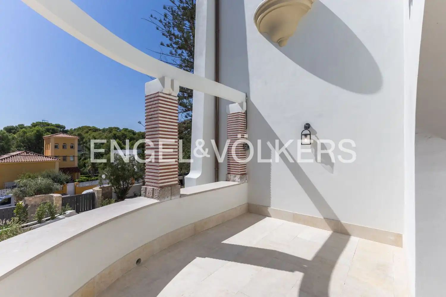 Casa o xalet de lloguer a Avinguda Acàcies, Campolivar