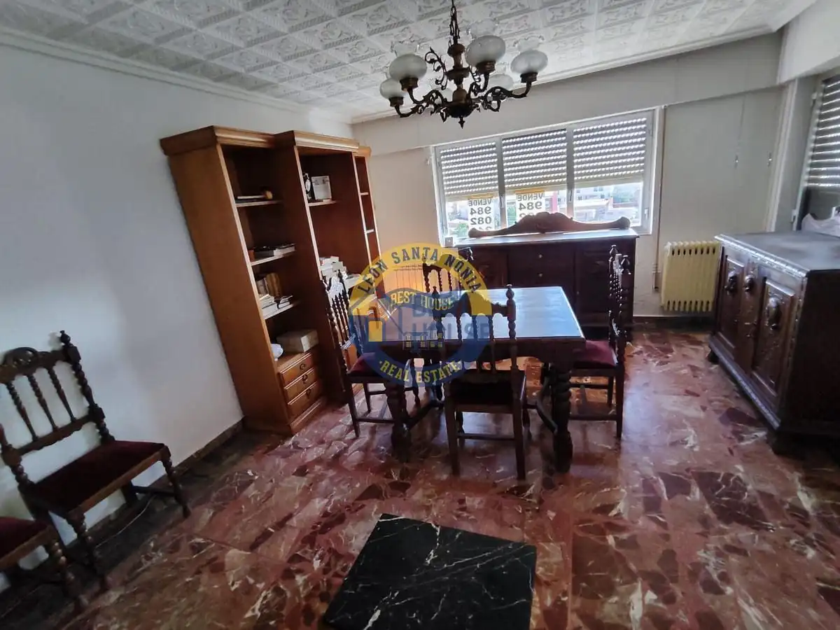 Casa en venda a Trobajo del Camino, imagen 4