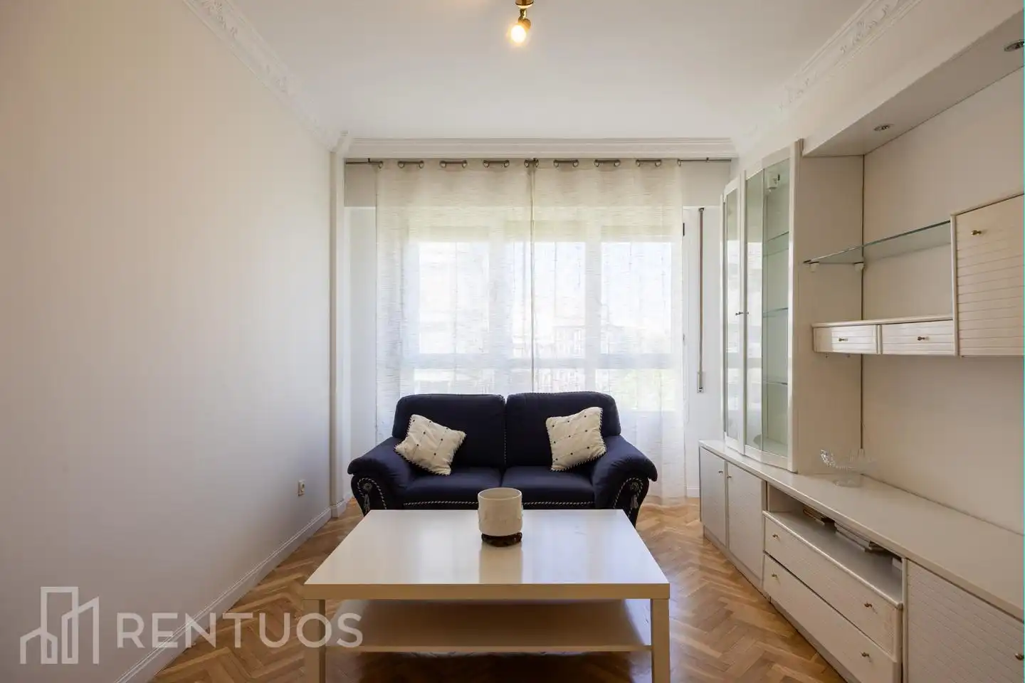 Sala de estar de Piso de alquiler en Madrid con Aire acondicionado, Parquet y Amueblado