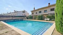 Swimming pool of Single-family semi-detached for sale in Cabrils  with Air Conditioner, Terrace and Balcony