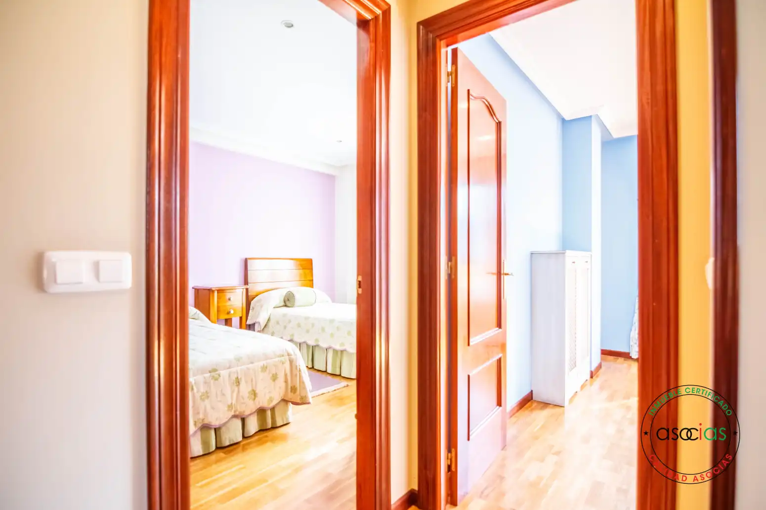Casa adosada en venta en Grado con Calefacción, Jardín privado y Parquet