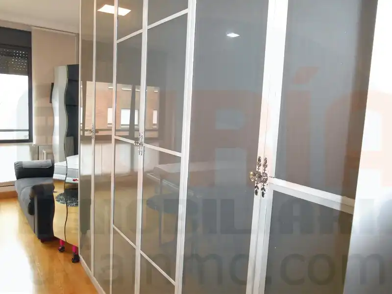 Estudi de lloguer a Calle Fernando Zuazua, Fozaneldi - Tenderina