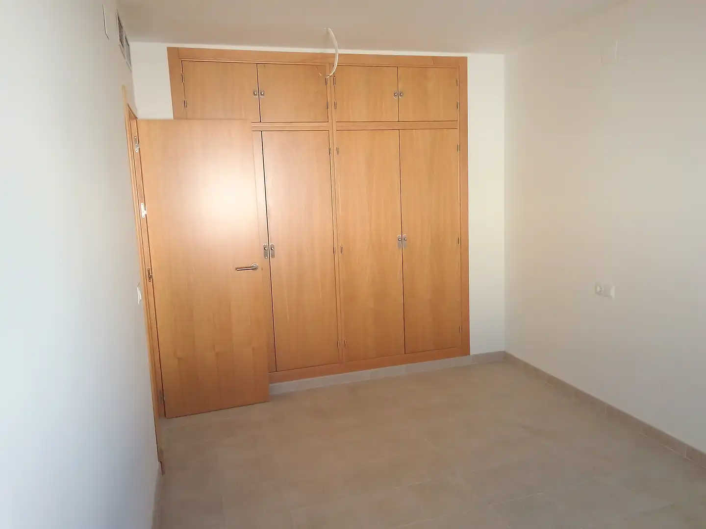 Habitación de Apartamento en venta en Ubrique con Jardín privado, Balcón y Piscina comunitaria