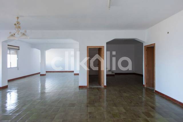 Casa-chalet en Venta en Cabra del Santo Cristo