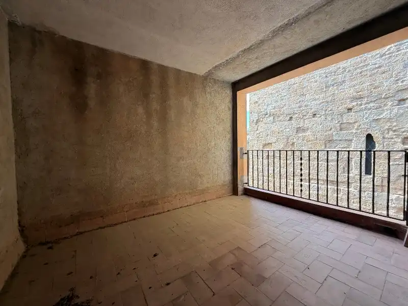 Terraza de Edificio en venta en La Bisbal d'Empordà