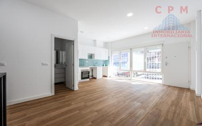Flat for sale in  Madrid Capital  with Air Conditioner, Heating and Parquet flooring