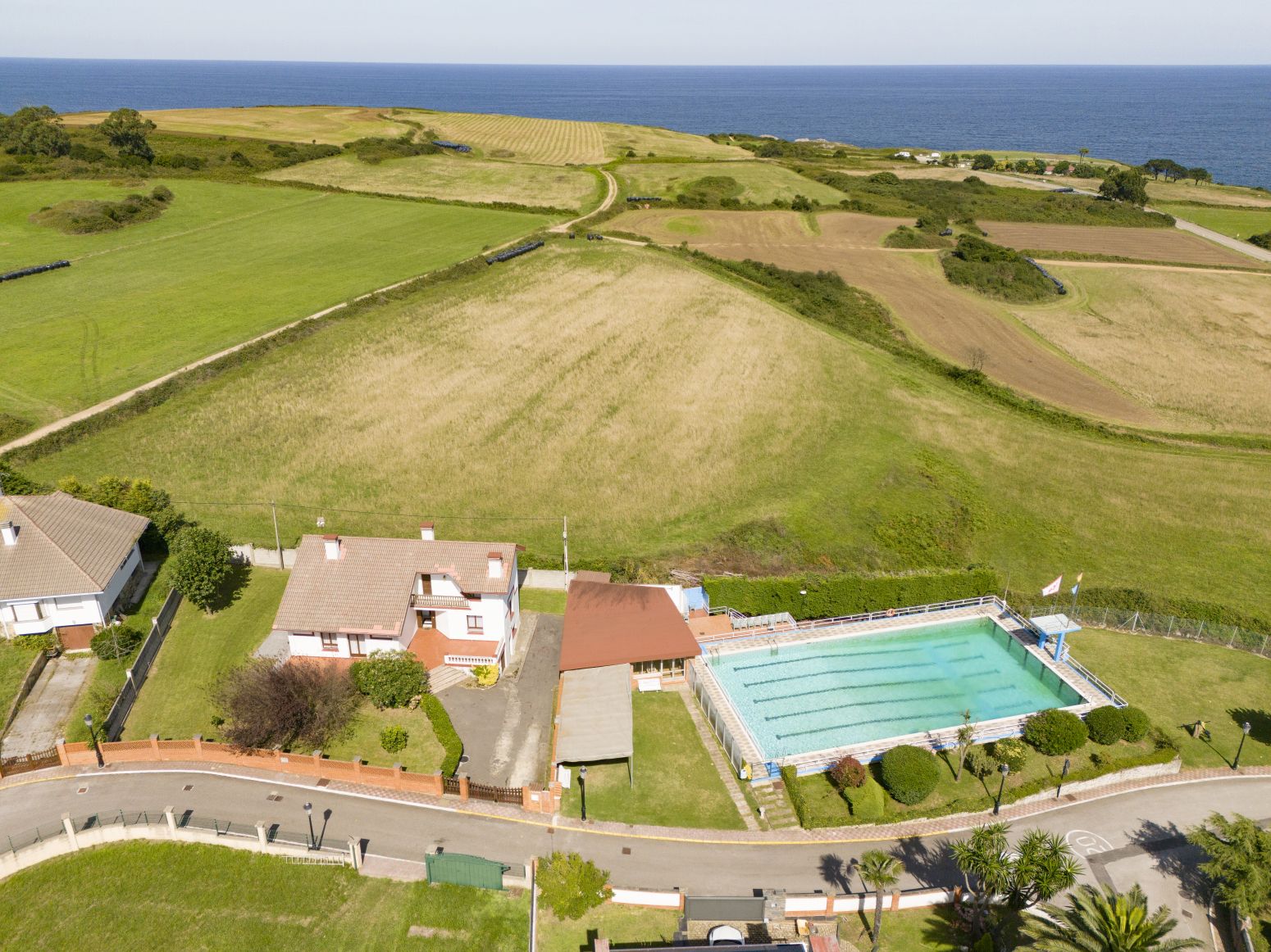 Swimming pool of House or chalet for sale in Gozón  with Private garden, Terrace and Storage room
