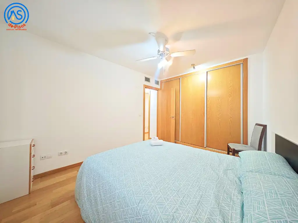 Apartamento de alquiler en Calle de Nuestra Señora de Bonaria, 13, Barrio del Ave