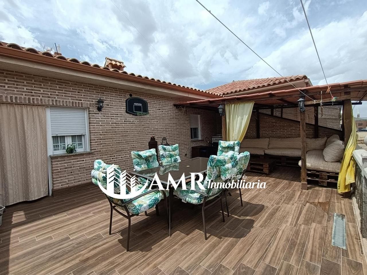 Terrace of House or chalet for sale in Pantoja  with Air Conditioner, Heating and Terrace