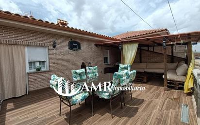 Terrace of House or chalet for sale in Pantoja  with Air Conditioner, Heating and Terrace