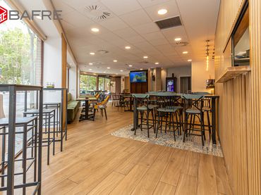 Business premises to rent in Calle de Juan de Mariana