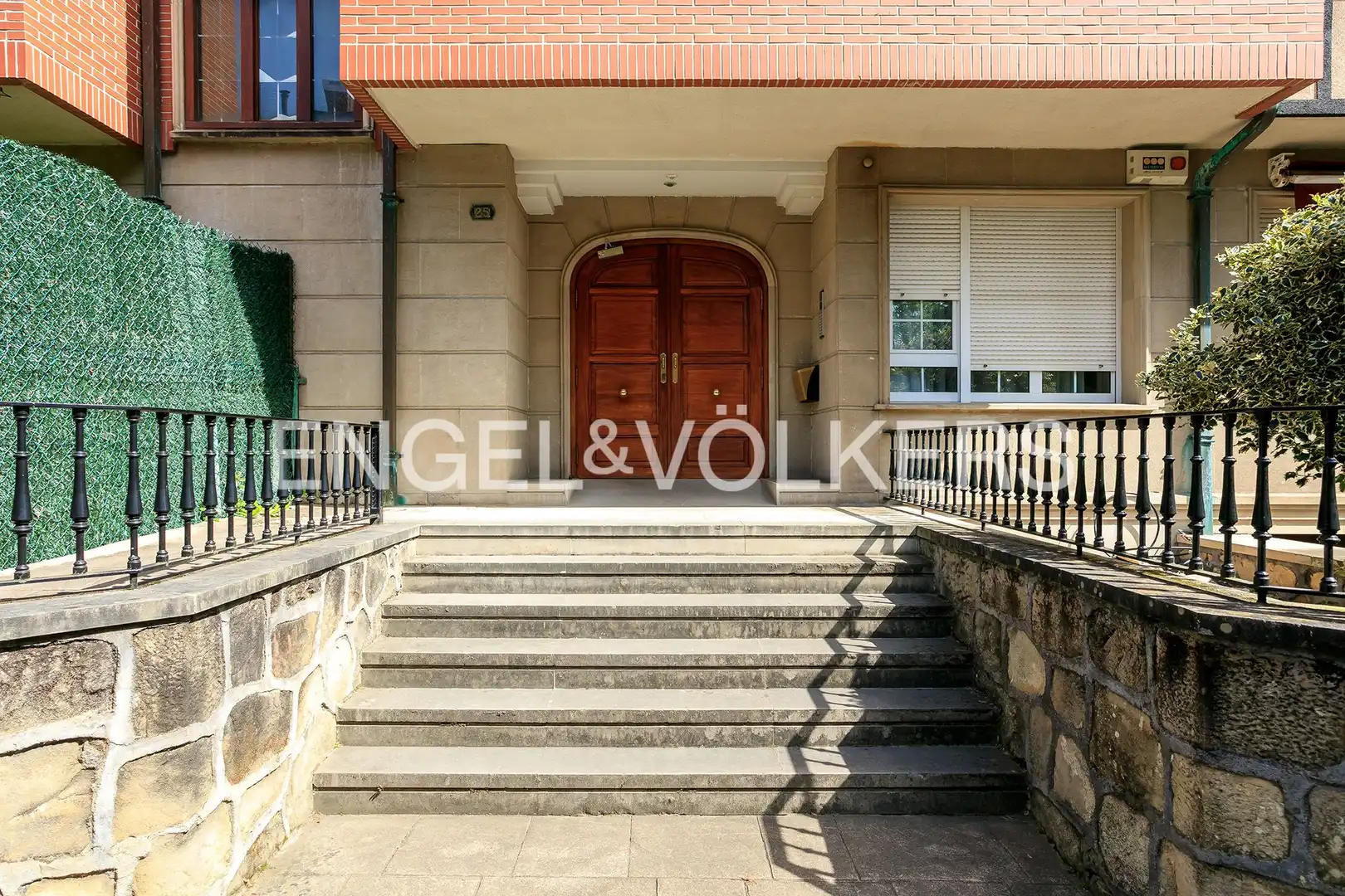 Flat for sale in Getxo   with Heating, Private garden and Parquet flooring