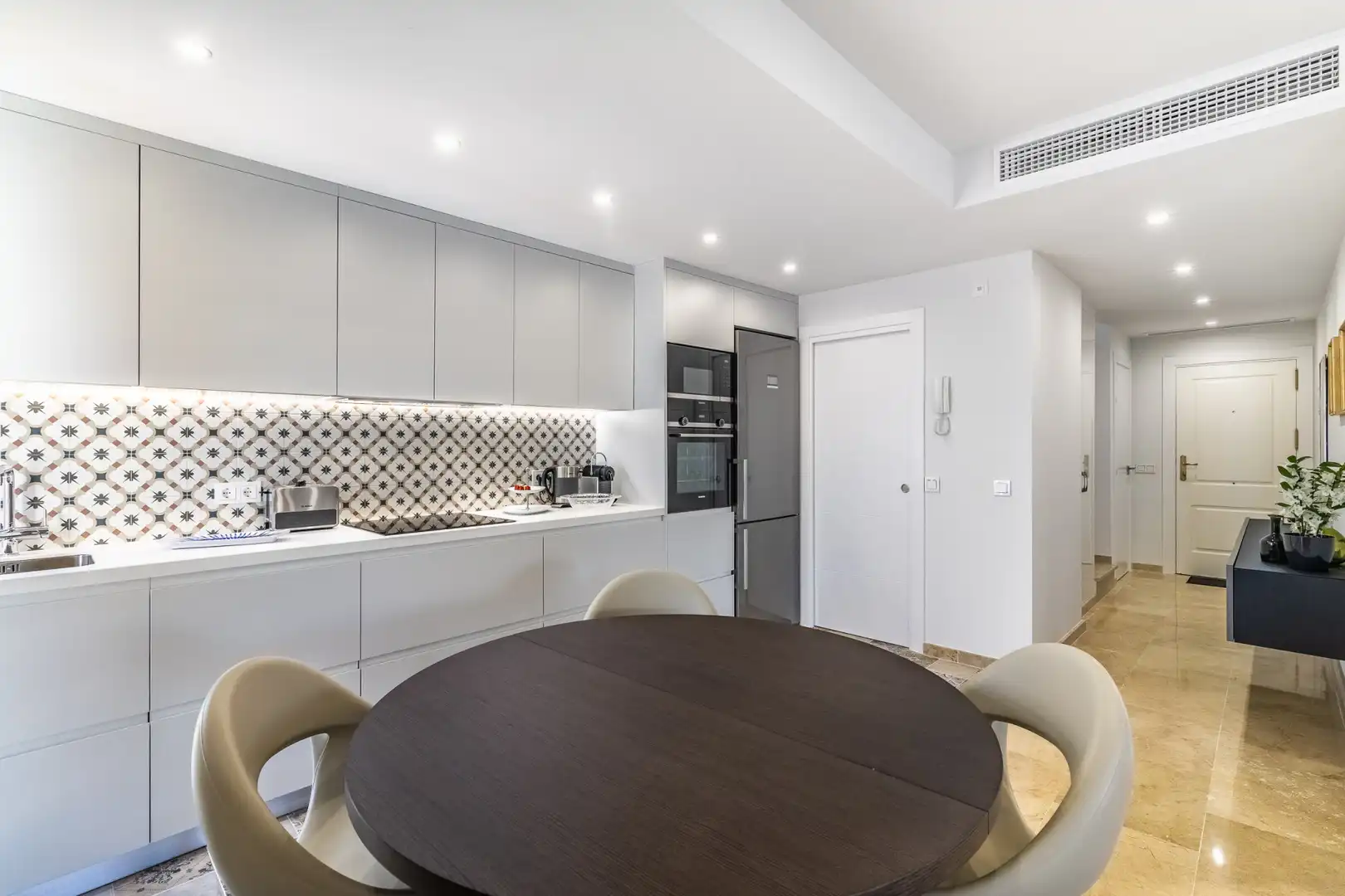 Apartament amb piscina en venda a Milla de Oro, imagen 9