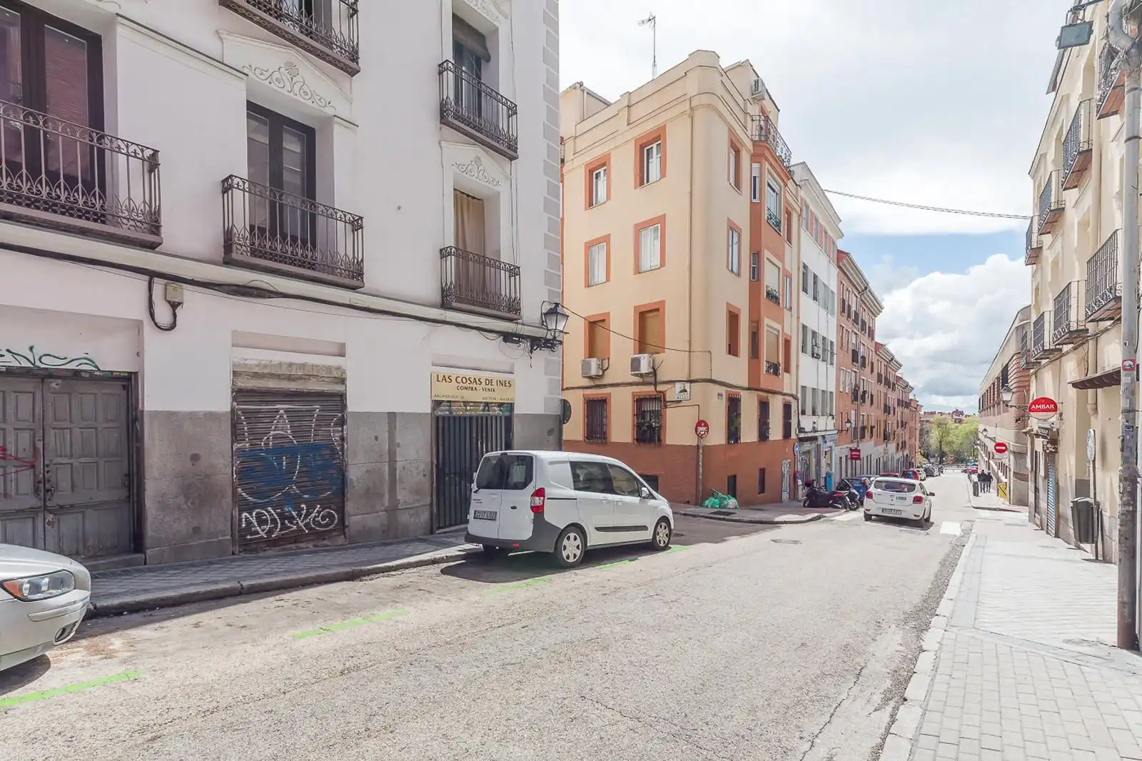 Vista exterior de Local de alquiler en Madrid