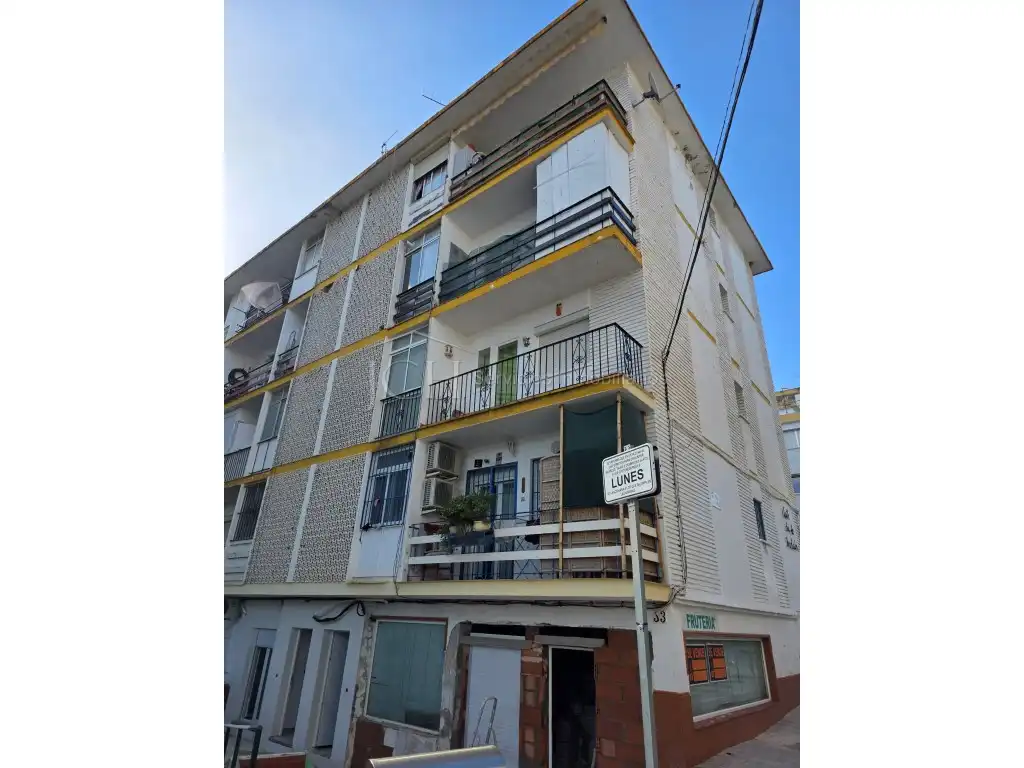 Vista exterior de Apartament en venda en Torremolinos
