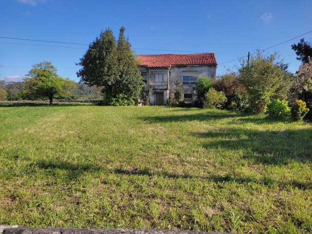 Casa-chalet en Venta en Escobedo