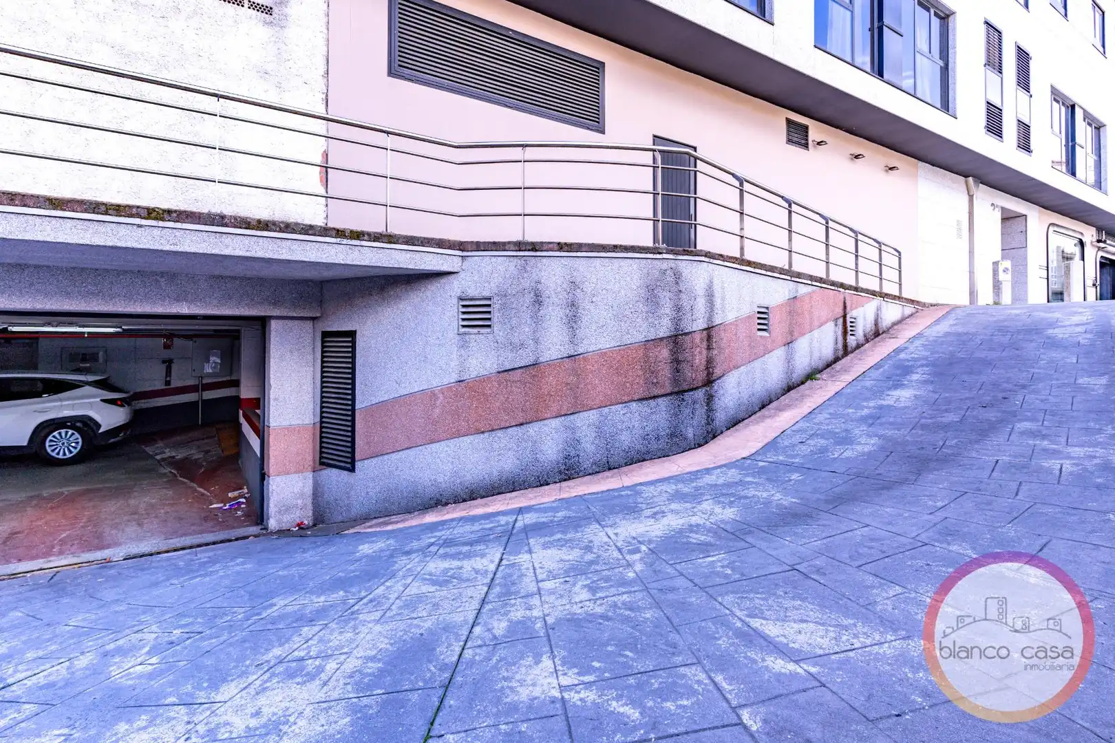 Vista exterior de Garaje en venta en Carballo