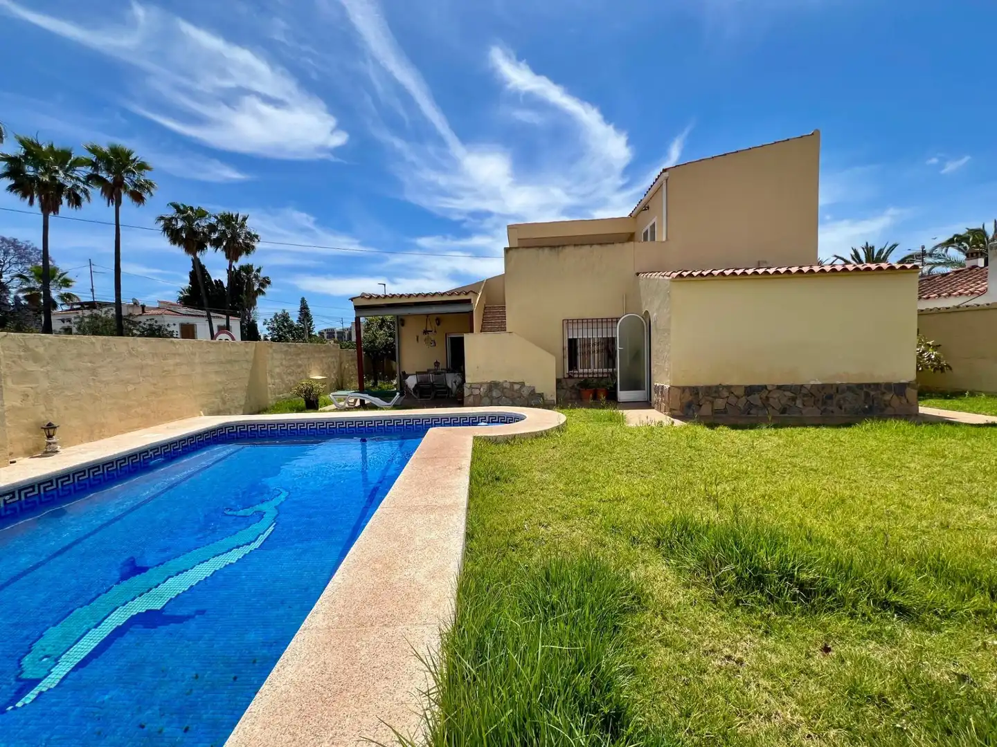Villa mit Pool zum Verkauf in L'Albir