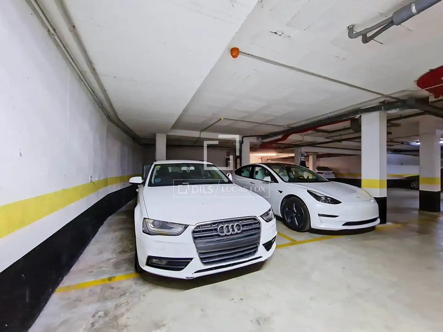 Parking de Piso en venta en Cubelles con Aire acondicionado, Calefacción y Jardín privado