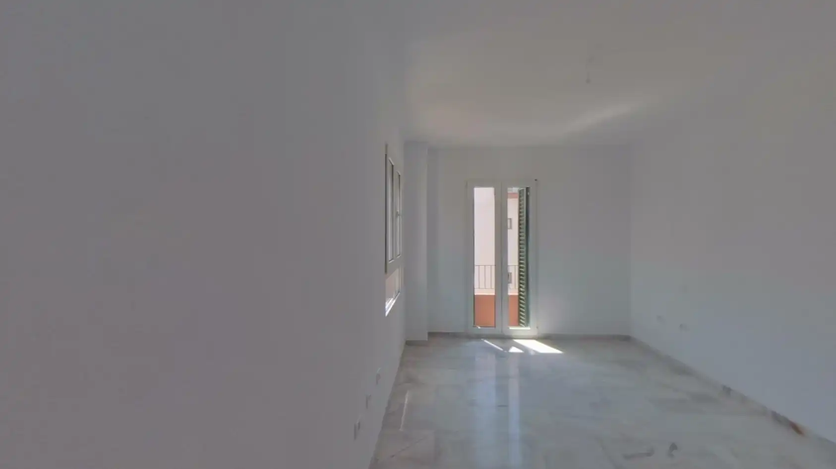 Piso en venta en Benalmádena con Trastero y Piscina