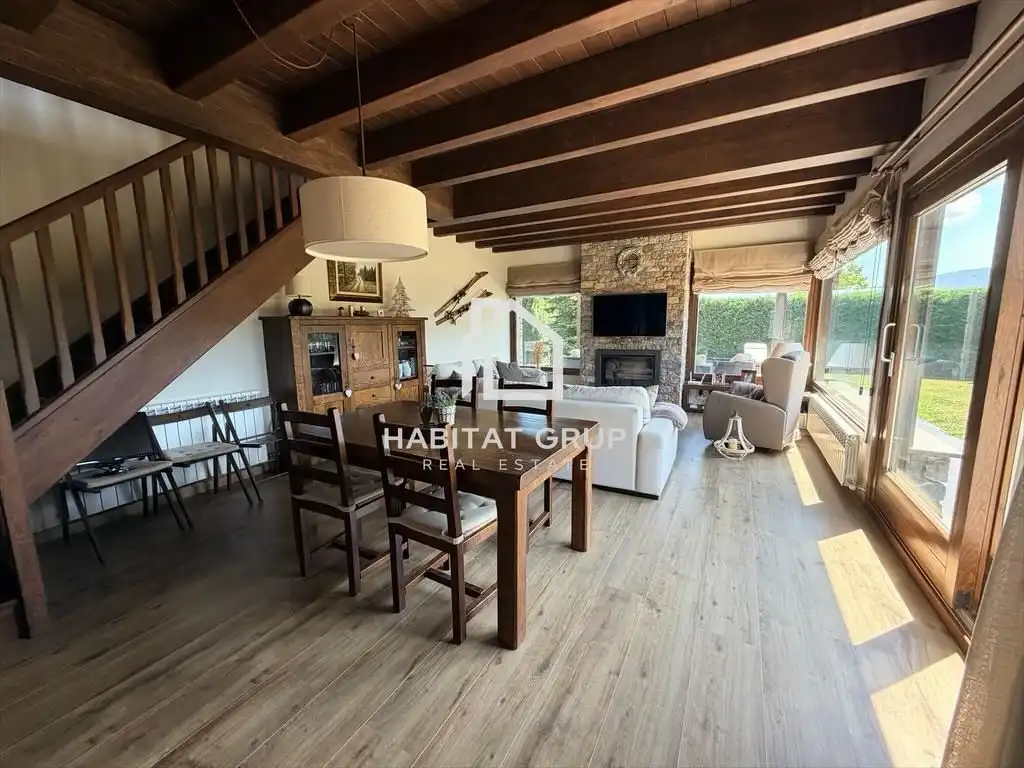 Living room of Houses for rent in Bellver de Cerdanya  with Air Conditioner, Heating and Private garden