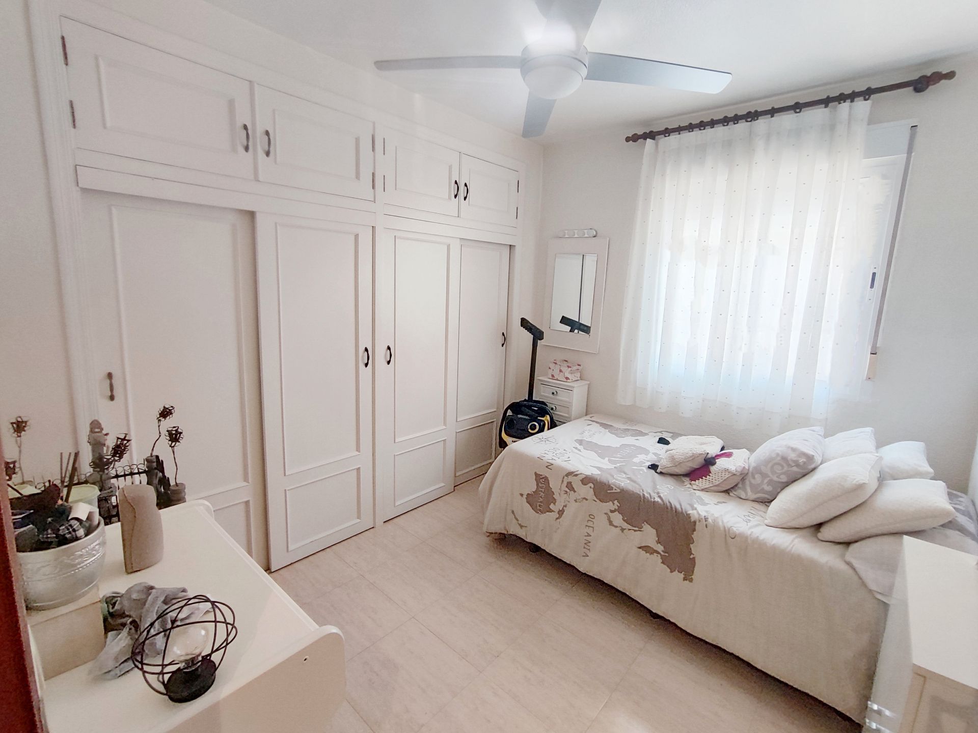 Bedroom of Flat for sale in  Córdoba Capital  with Air Conditioner and Furnished