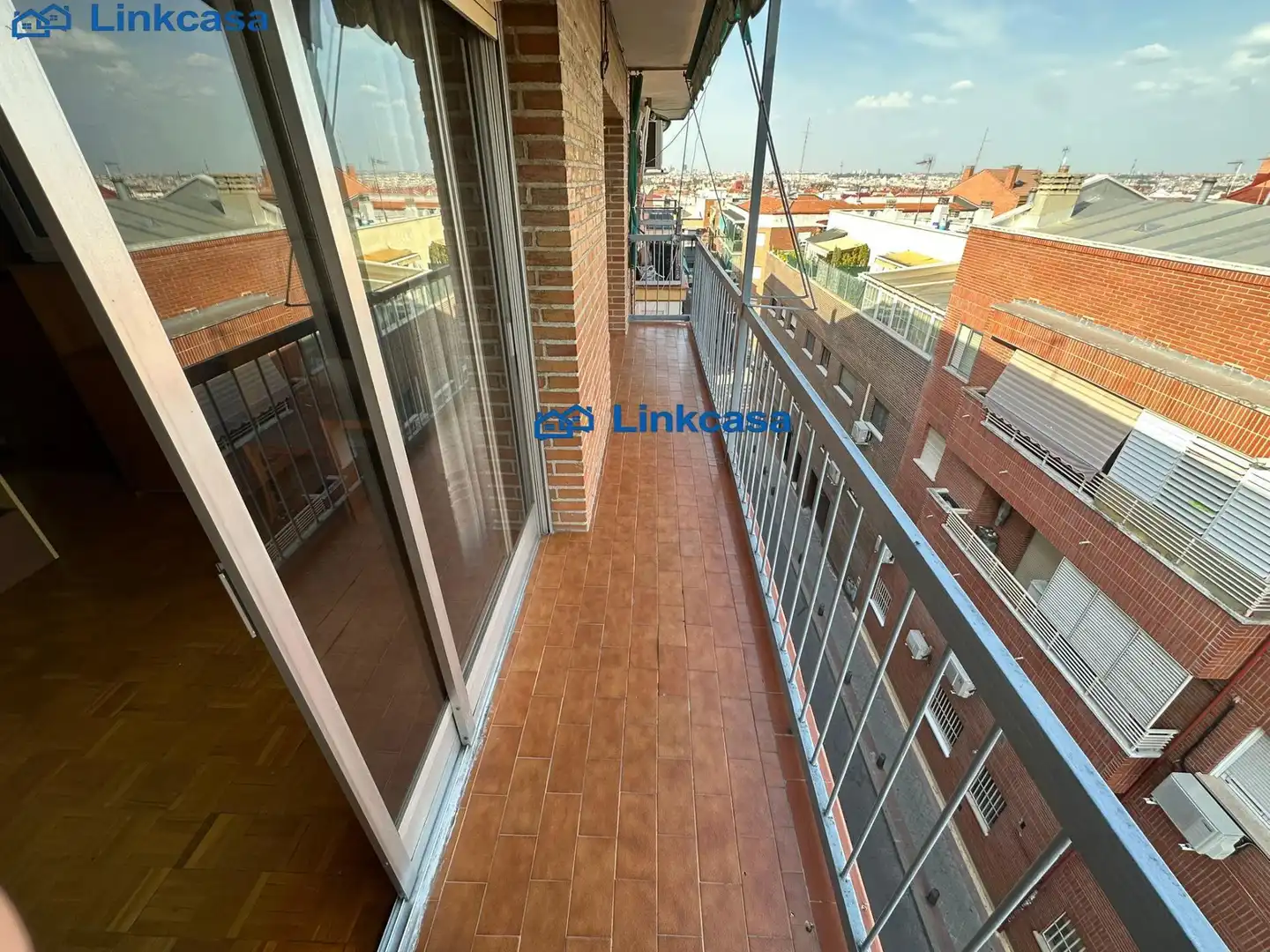Balcony of Flat for sale in Madrid  with Heating, Parquet flooring and Terrace