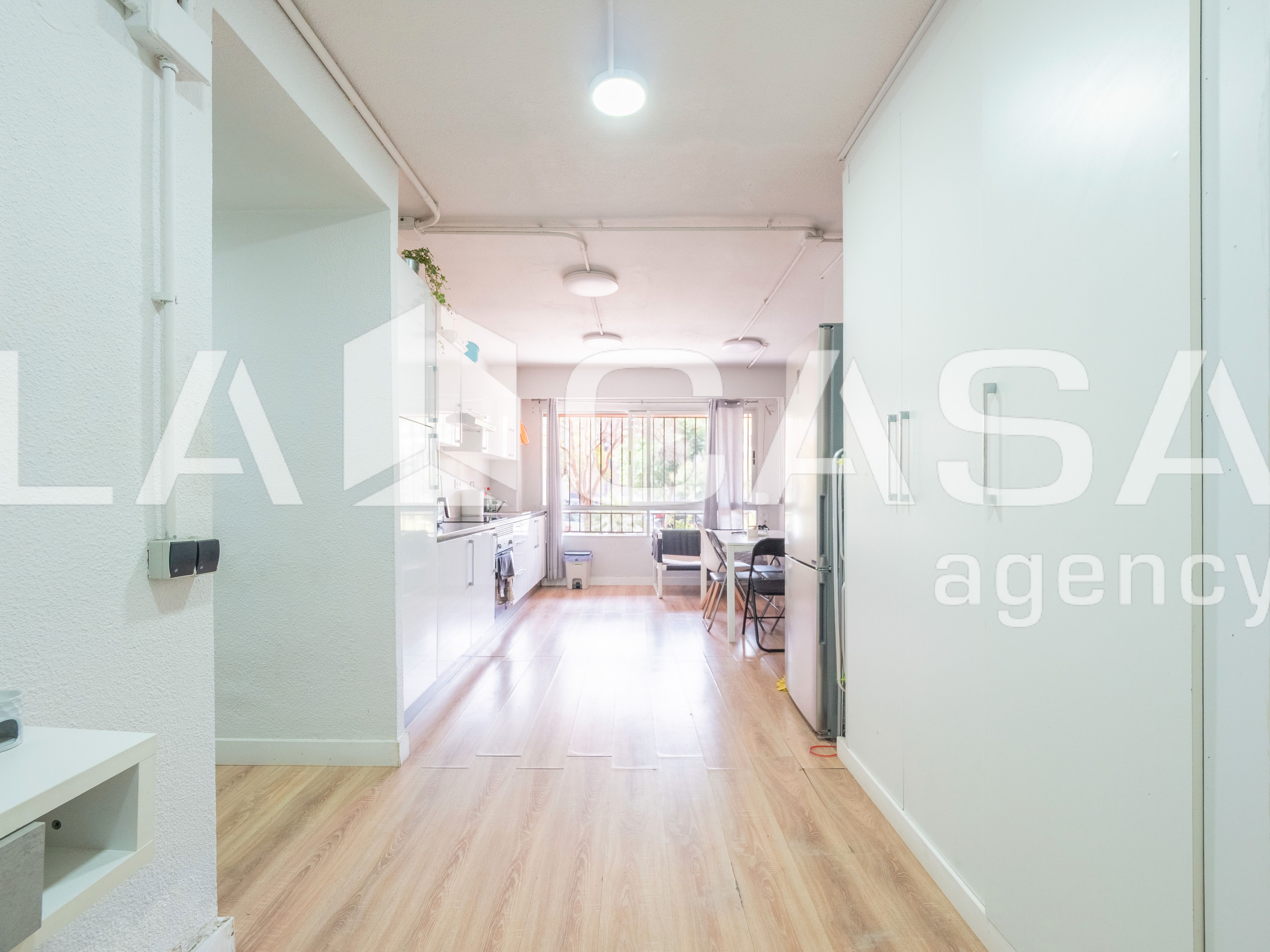 Kitchen of Flat for sale in  Valencia Capital