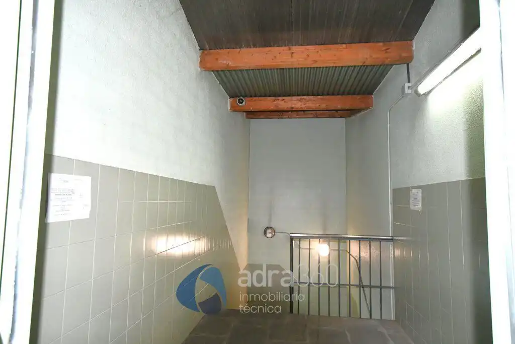 Garatge en venda en  Logroño