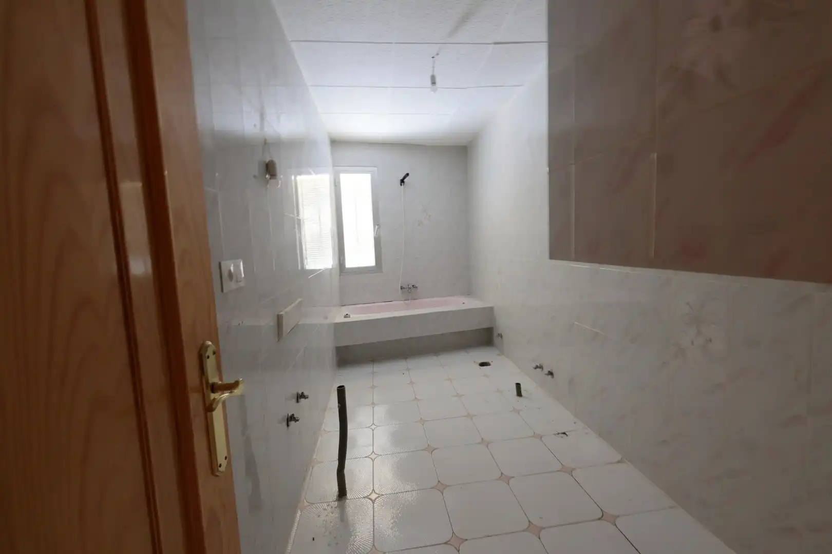 Baño de Edificio en venta en Noceda del Bierzo