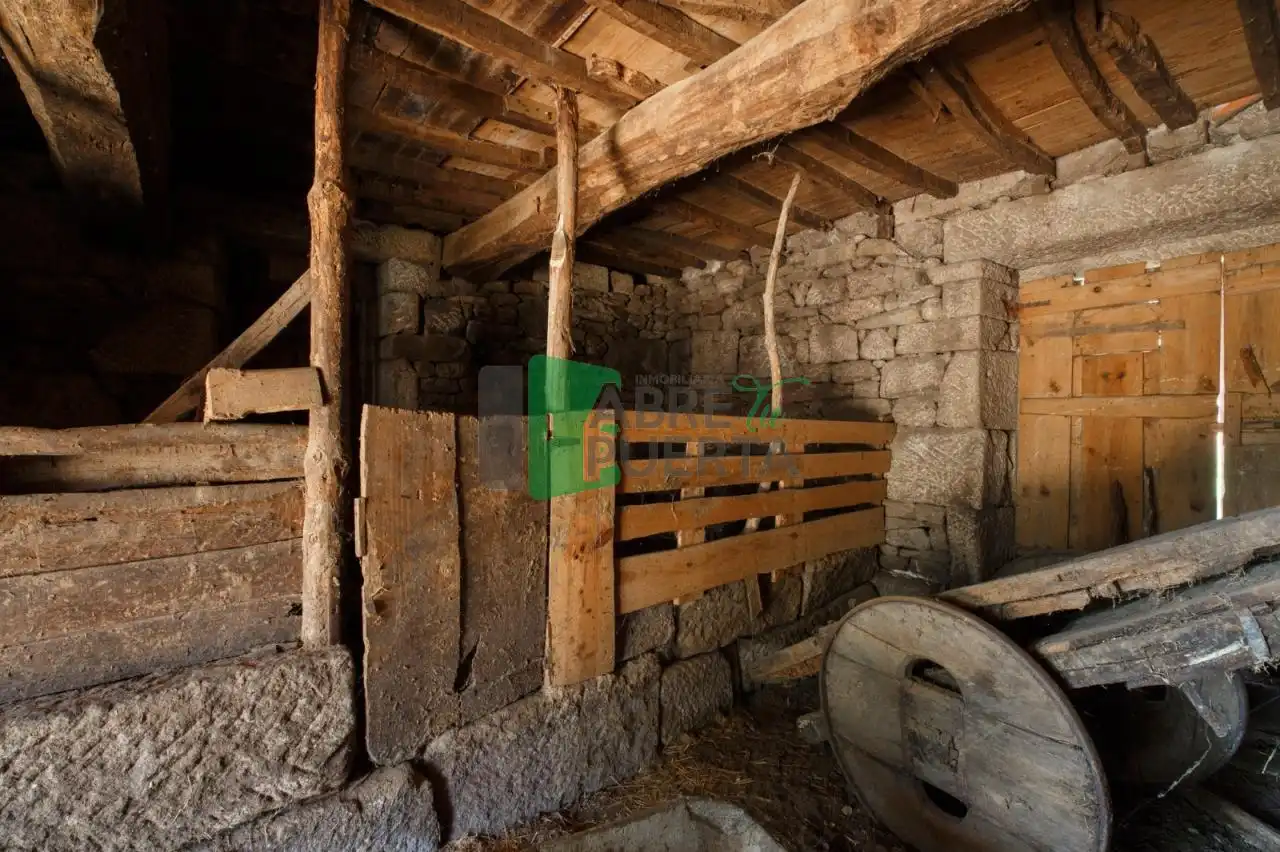Casa amb terrassa en venda a Amoeiro, imagen 37