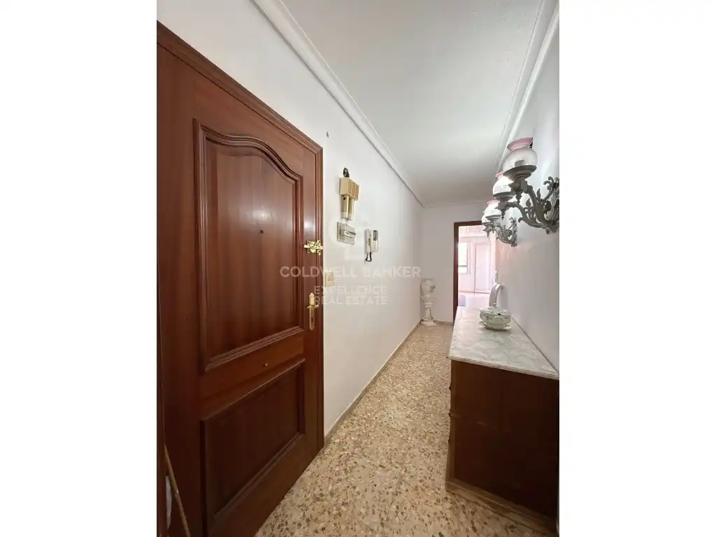Piso en venta en Castellón de la Plana / Castelló de la Plana con Aire acondicionado y Terraza