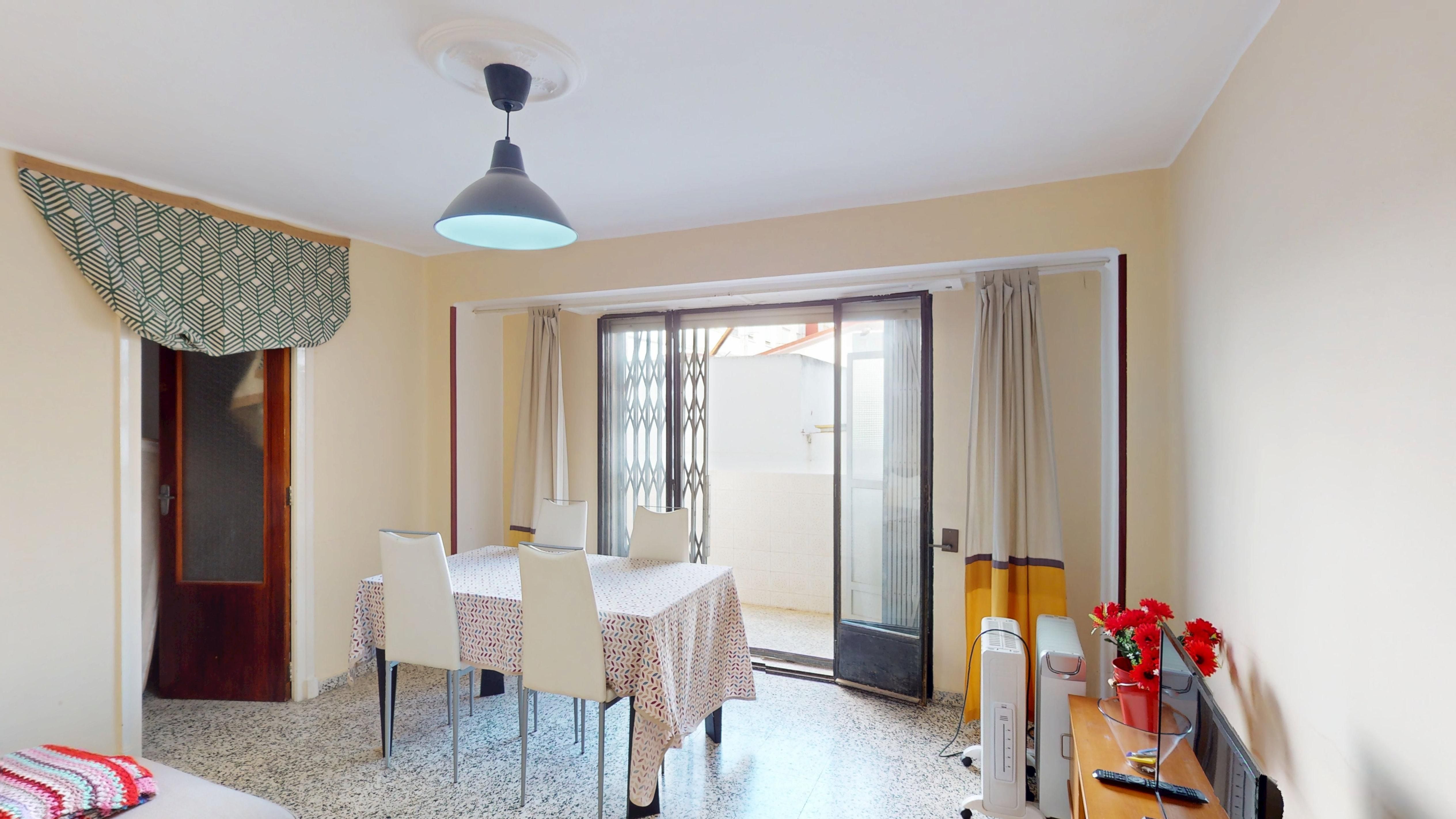 Dining room of Flat for sale in Burjassot