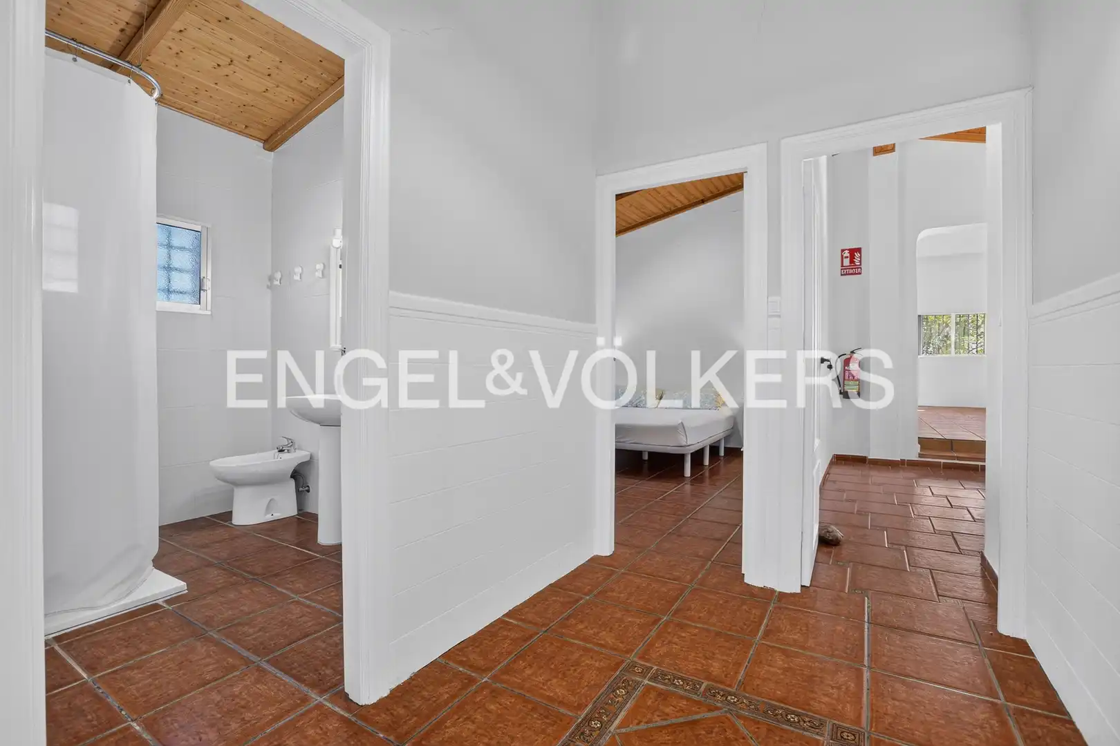 Country homes for sale in Calañas, Huelva