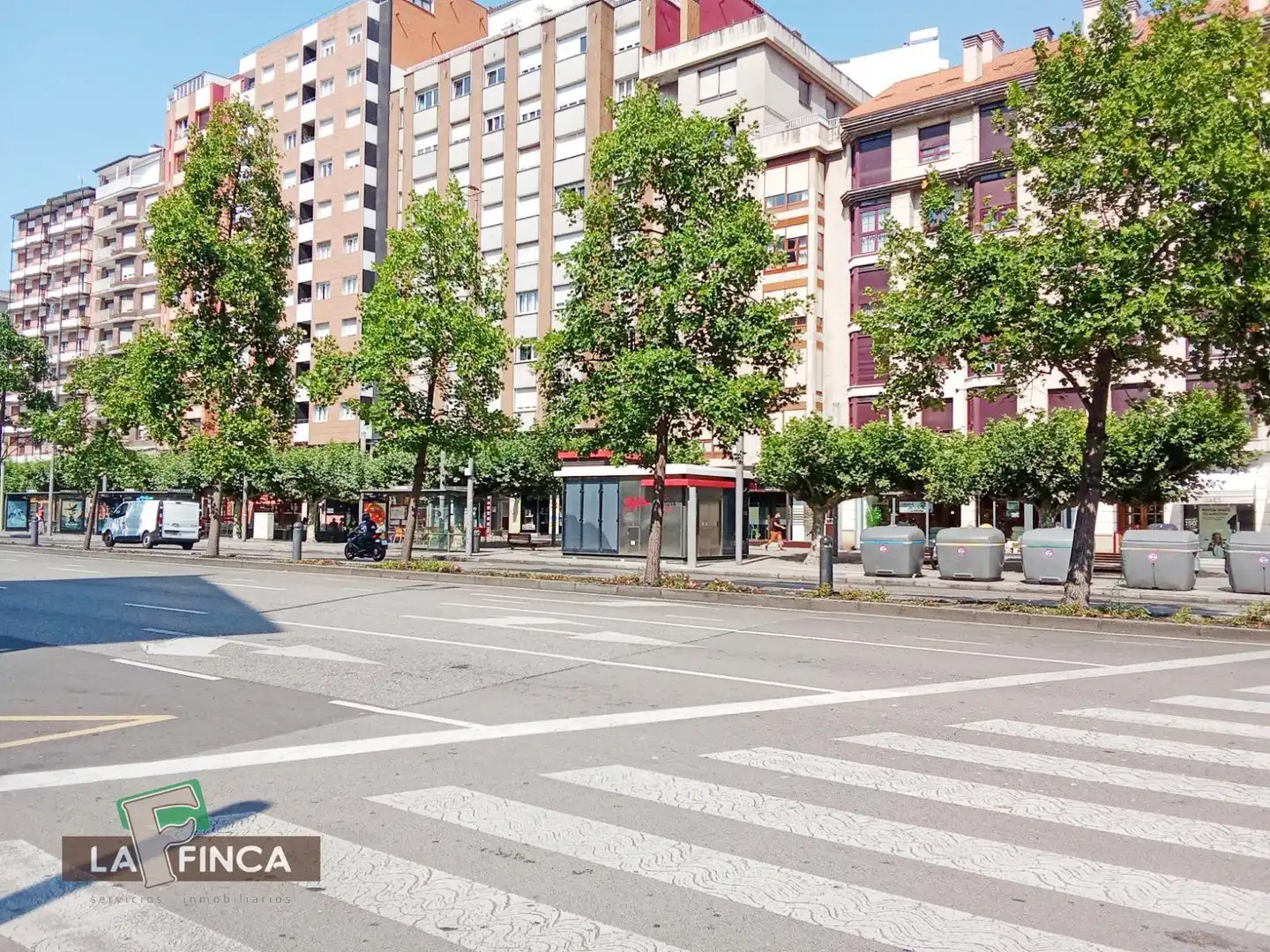 Vista exterior de Pis en venda en Gijón  amb Calefacció i Terrassa